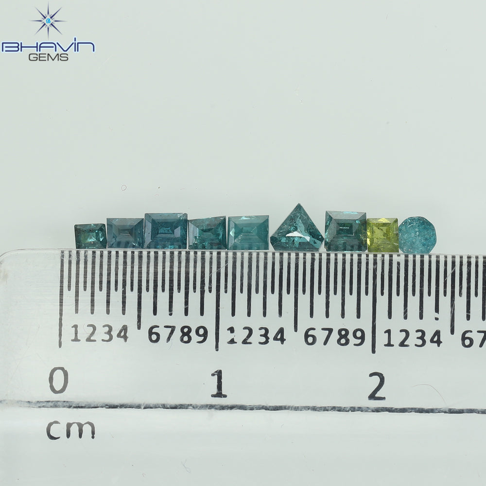 0.75 CT (9 個)、スクエア バゲット シェイプ、天然ダイヤモンド、ブルー カラー、I3 クラリティ (2.81 MM)