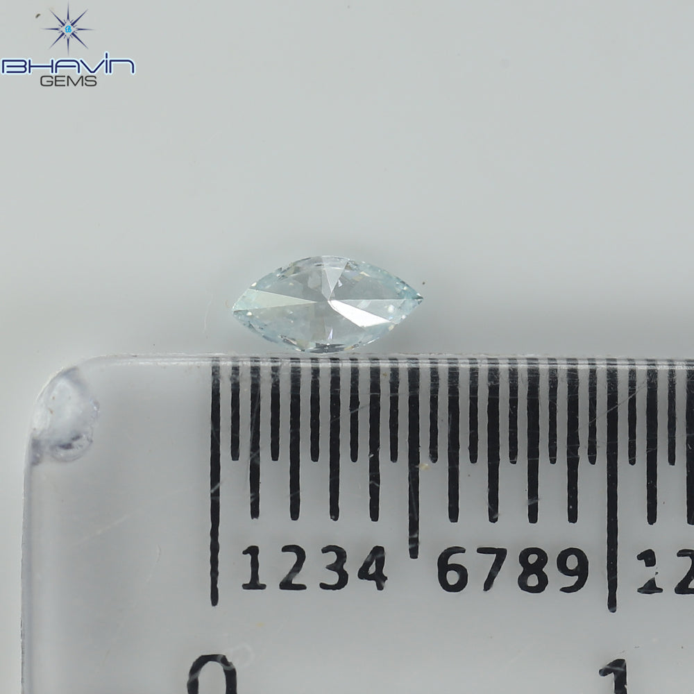 0.11 CT、マーキス シェイプ ナチュラル ダイヤモンド、緑がかった青色、VS1 クラリティ (4.90 MM )