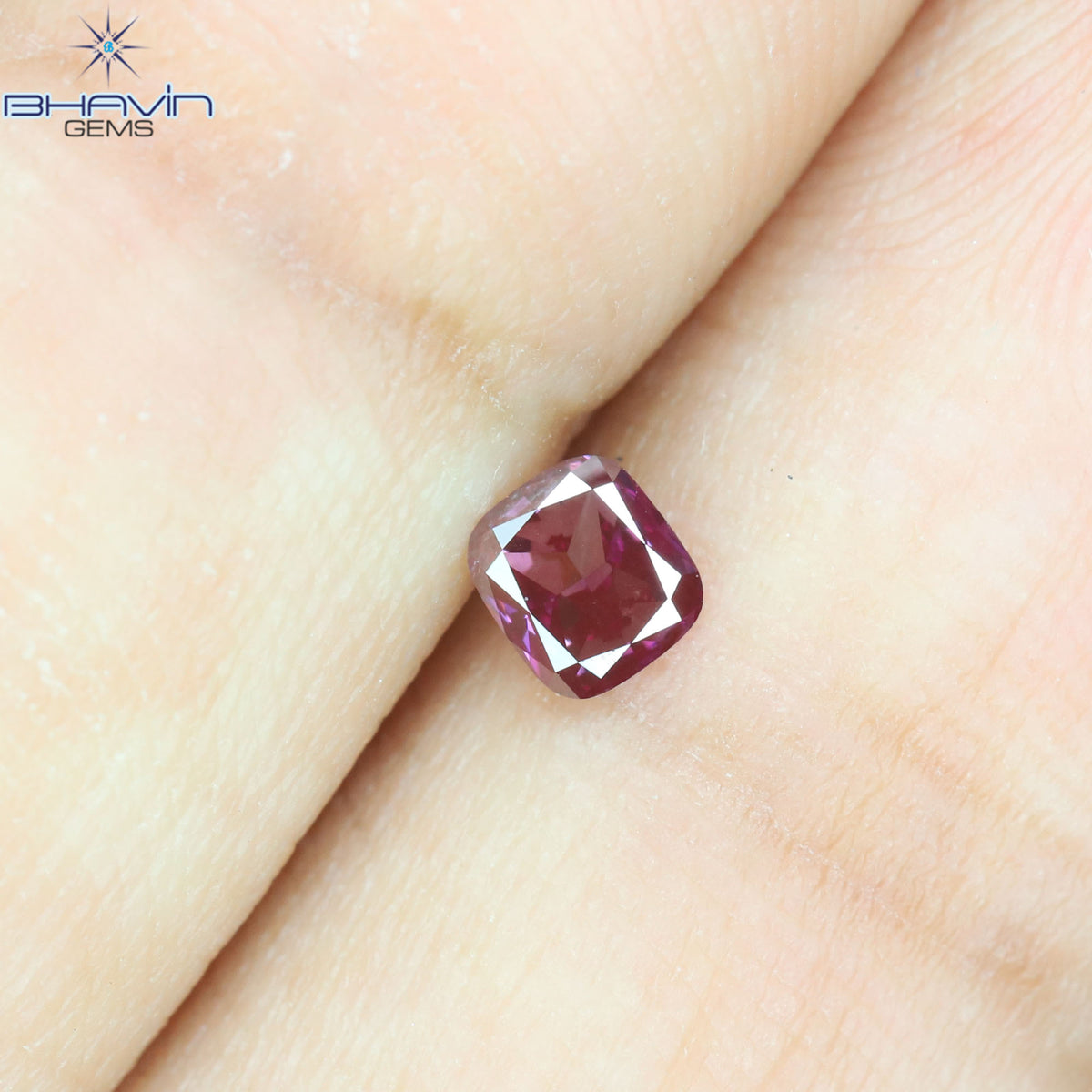 0.17CT、クッションダイヤモンド、ピンク色、VVS1クラリティ