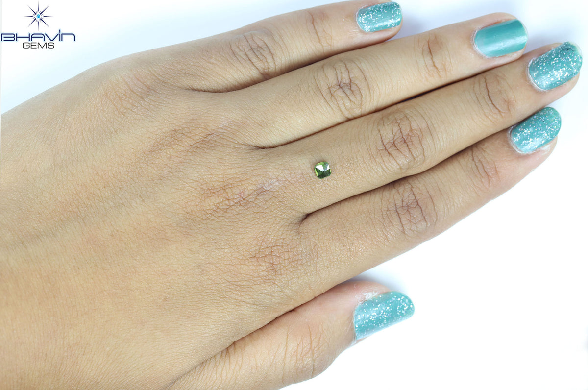 0.37 CT Cushion Natural Diamond Enhanced Green Color Clarity VS2 (3.73 MM)