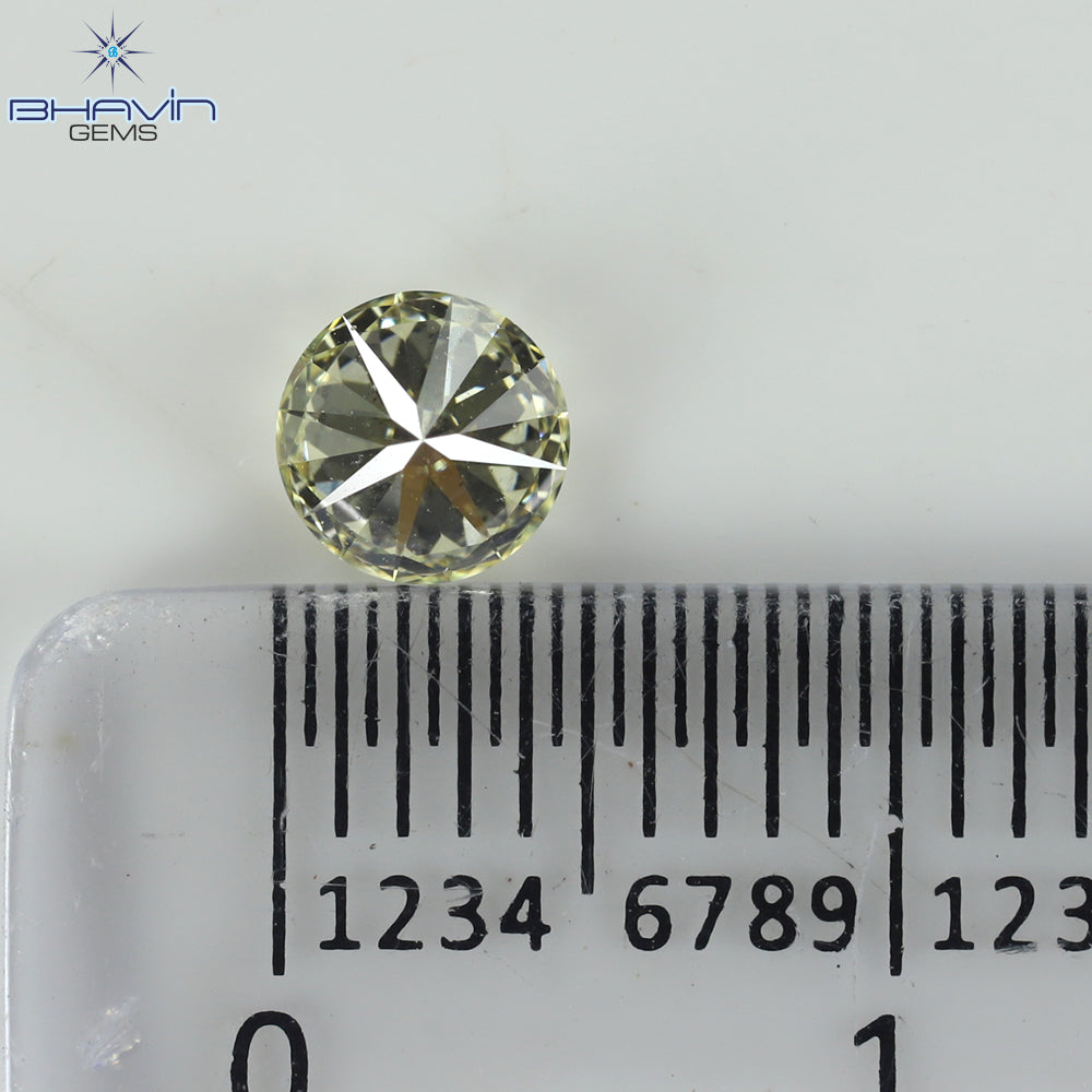 0.31 CT、ラウンド シェイプ ナチュラル ダイヤモンド ホワイト (M) カラー、I1 クラリティ (4.18 MM)