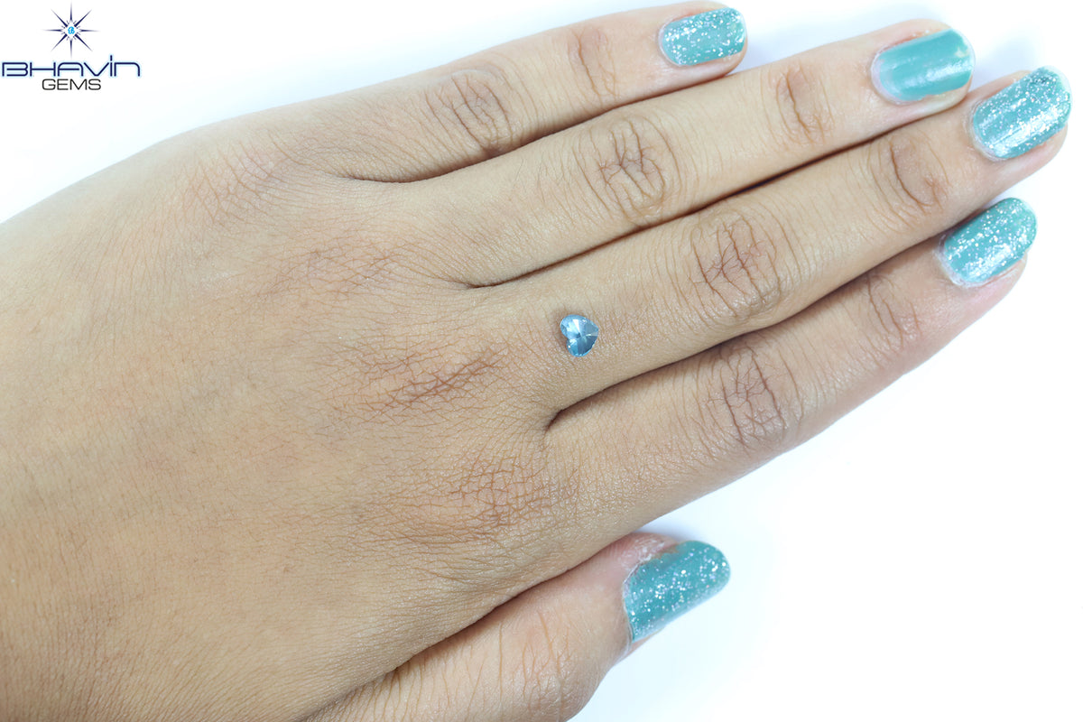 0.77ct、ハートダイヤモンド、グリーンカラー、ブルーカラー、クラリティSI2