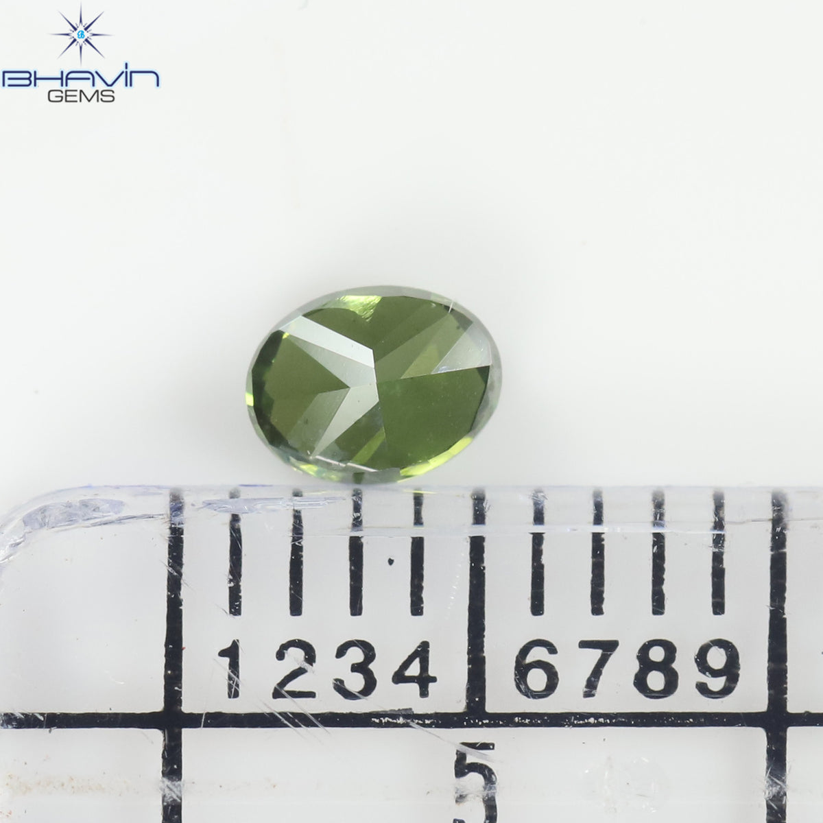 0.27 CT Oval Natural Diamond Enhanced Green Color Clarity VS2 (4.28 MM)