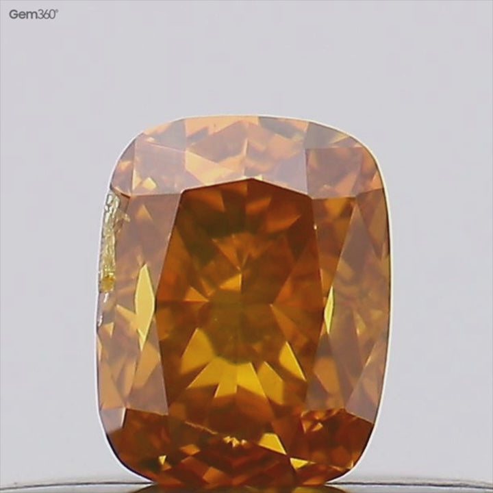 0.22 CT クッション シェイプ ナチュラル ダイヤモンド オレンジ色 SI1 クラリティ (3.67 MM)