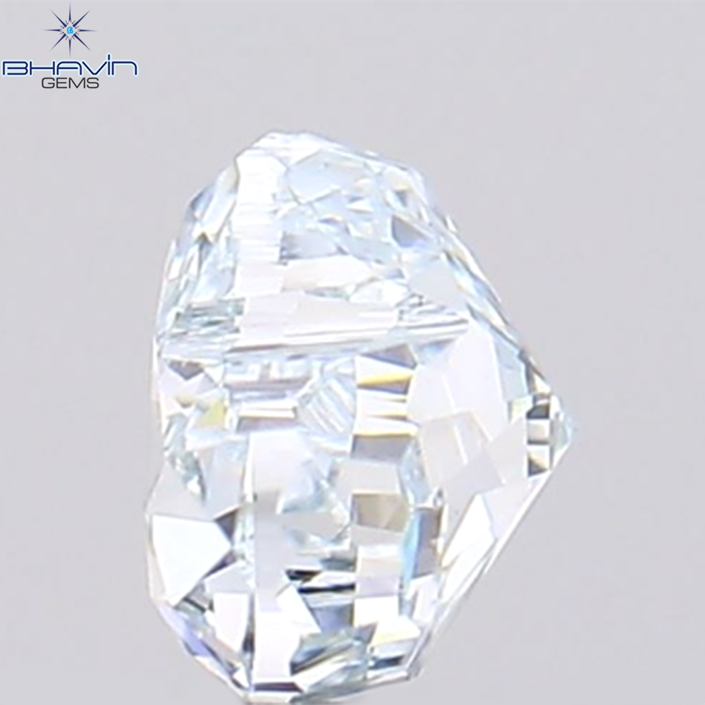 0.39 CT、ハート ダイヤモンド、緑がかった青色、クラリティ VVS2