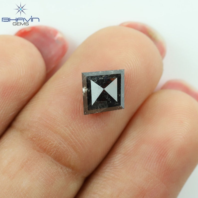 1.82 CT Kite Natural Diamond Salt And Papper Color Clarity I3 (9.17 MM)