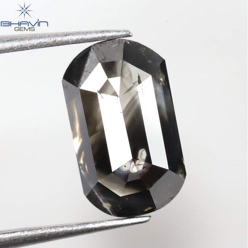 1.07 CT オーバル ダイヤモンド オーバル カット ソルト アンド ペッパー ダイヤモンド クラリティ I3 (7.95 MM)